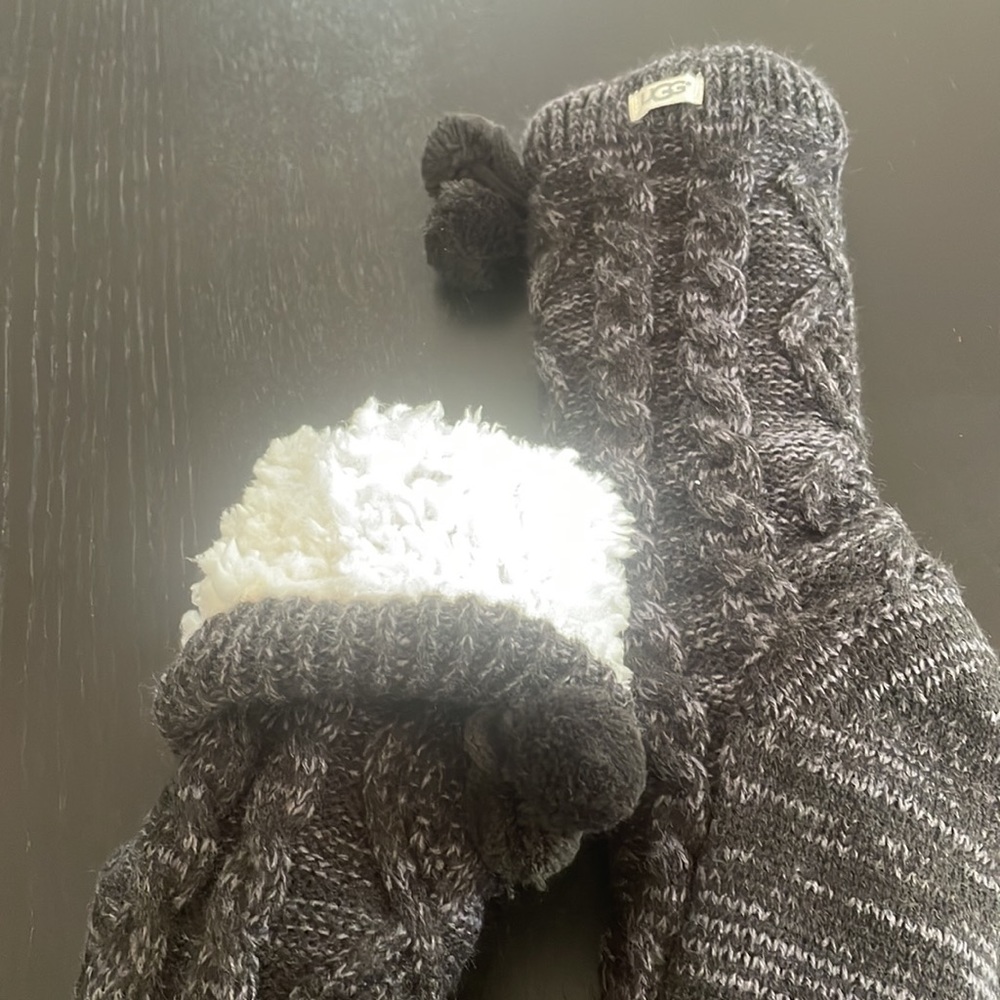 Ugg Pom Pom Fleece Lined Crew Socks - Picture 4 of 4